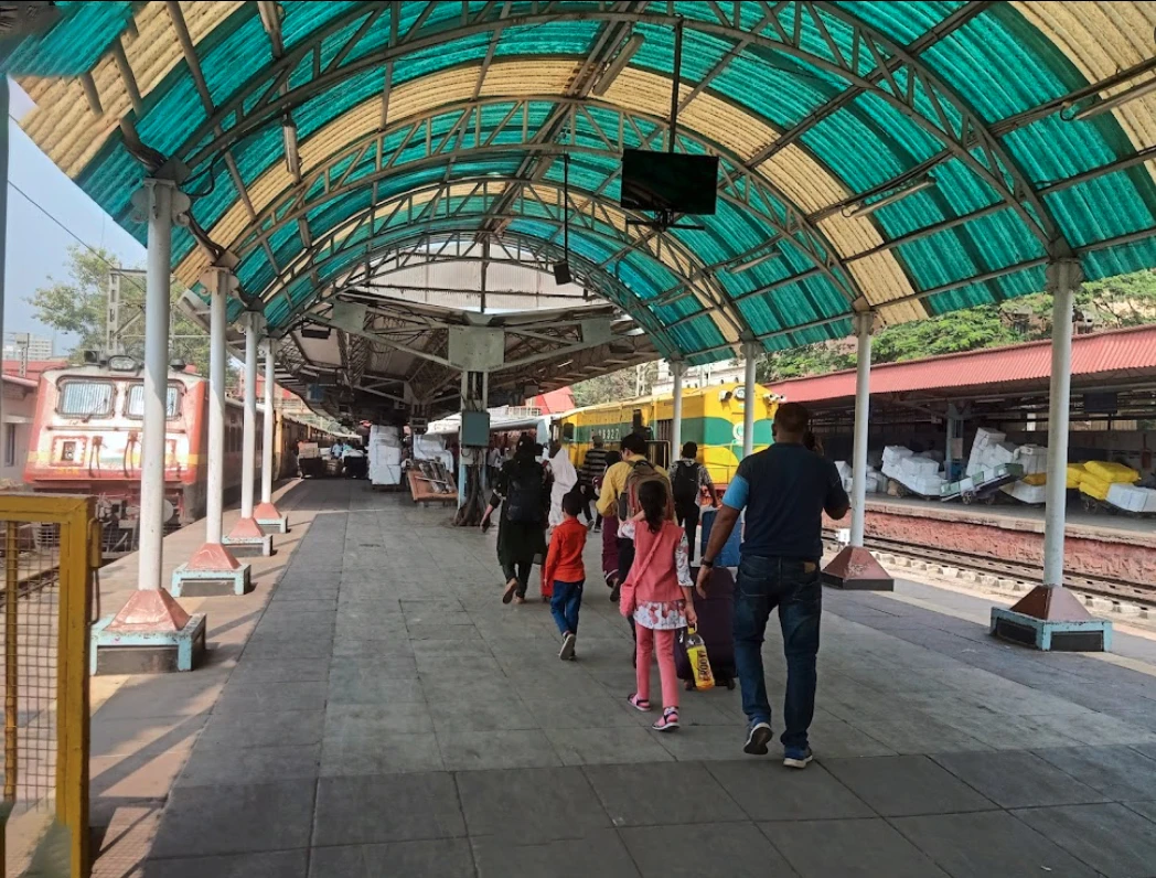 Csmt istasyonu