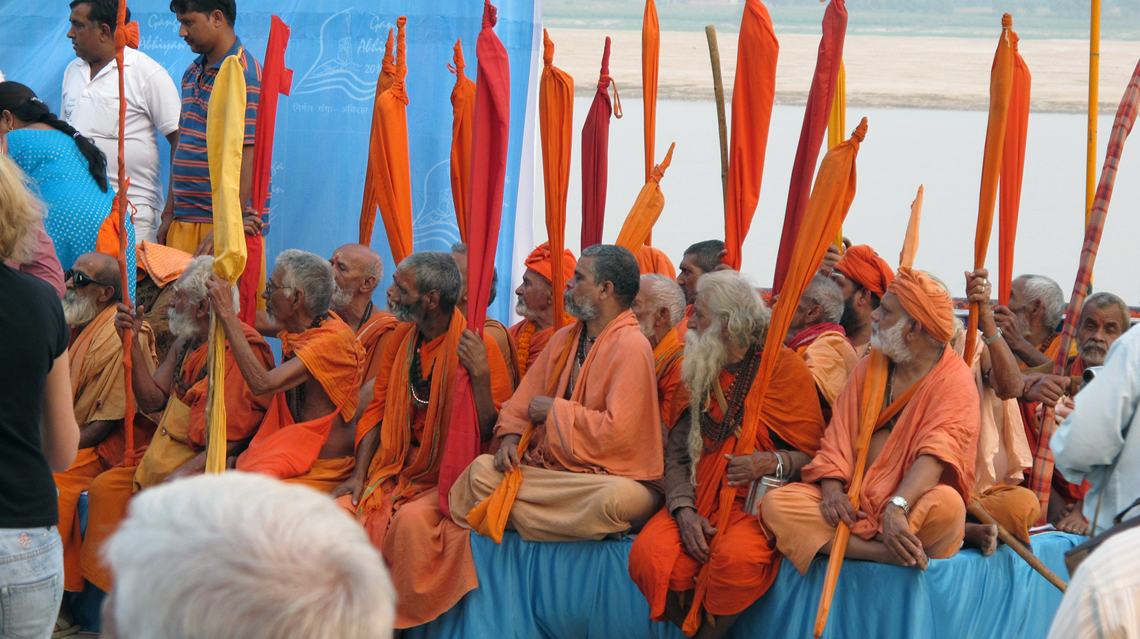 Shivait priests