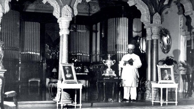 Sarayında Maharaja