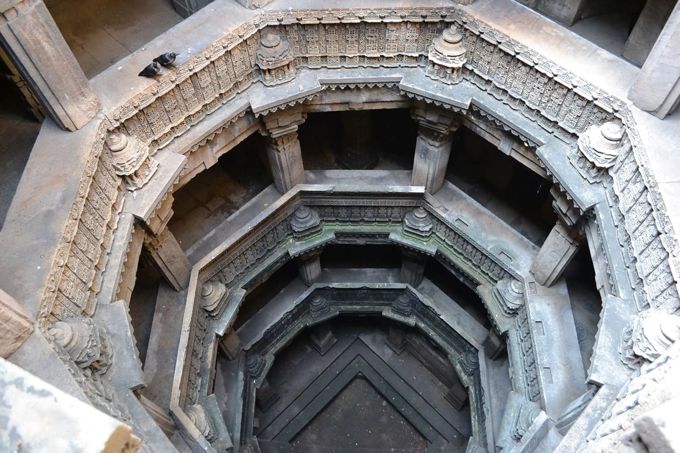 Basamaklı Kuyular - Step Well 7 Dada Harir kuyusu