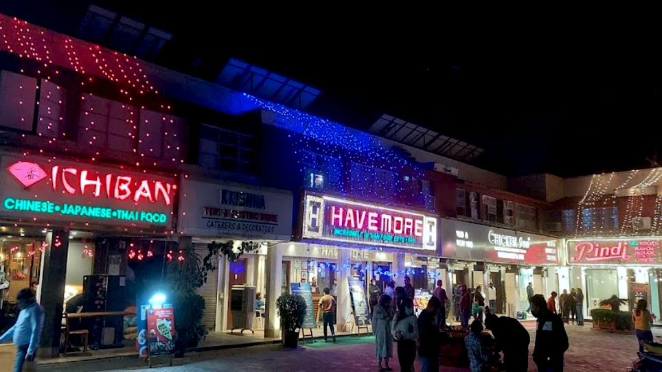 Delhi Pandara Road