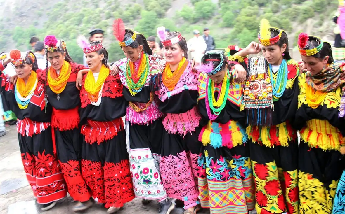 Hindistan etnik yapısı 7 etnik kalash