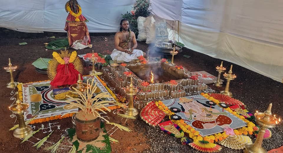 Nambudiri Brahminleri 6 nambudiri rahip