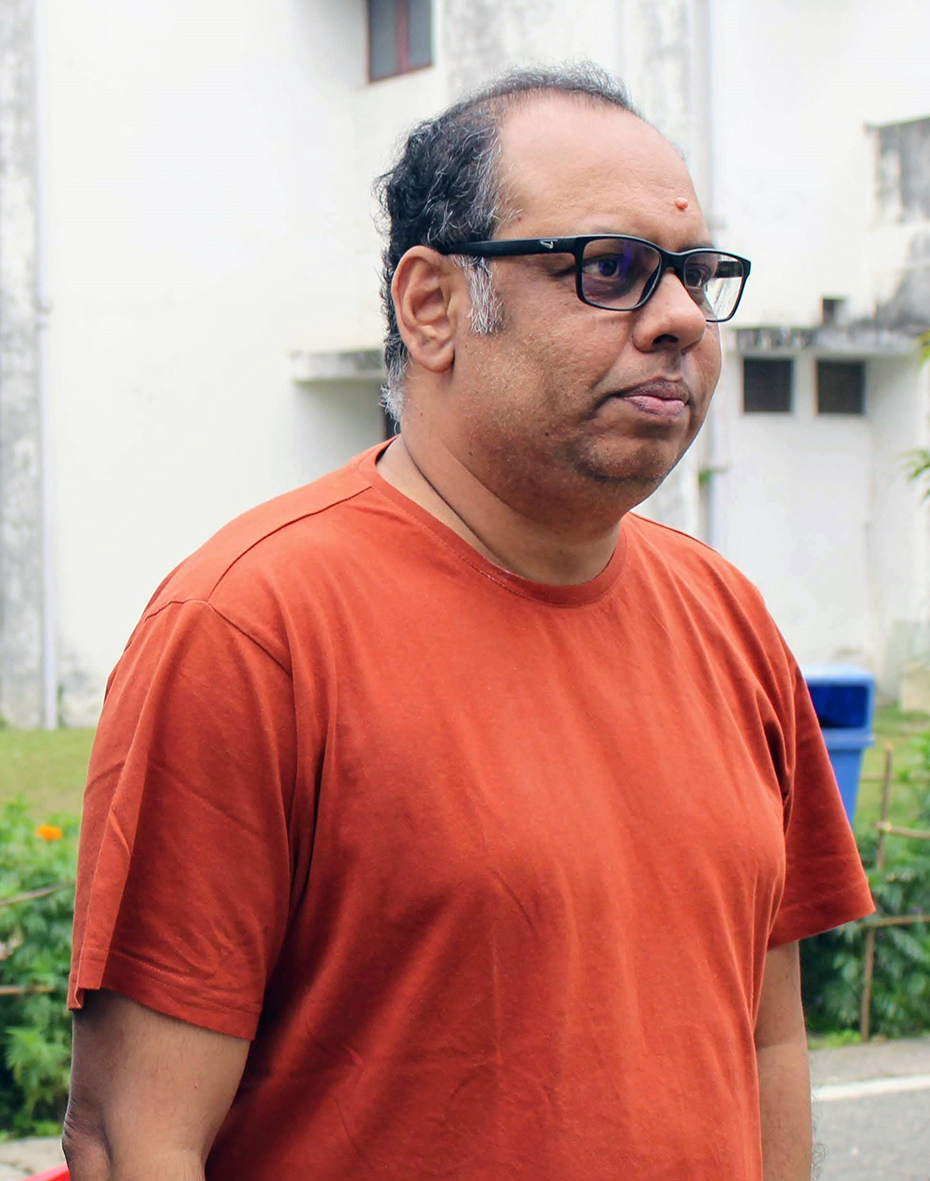 Bengalce soyadların değişimi